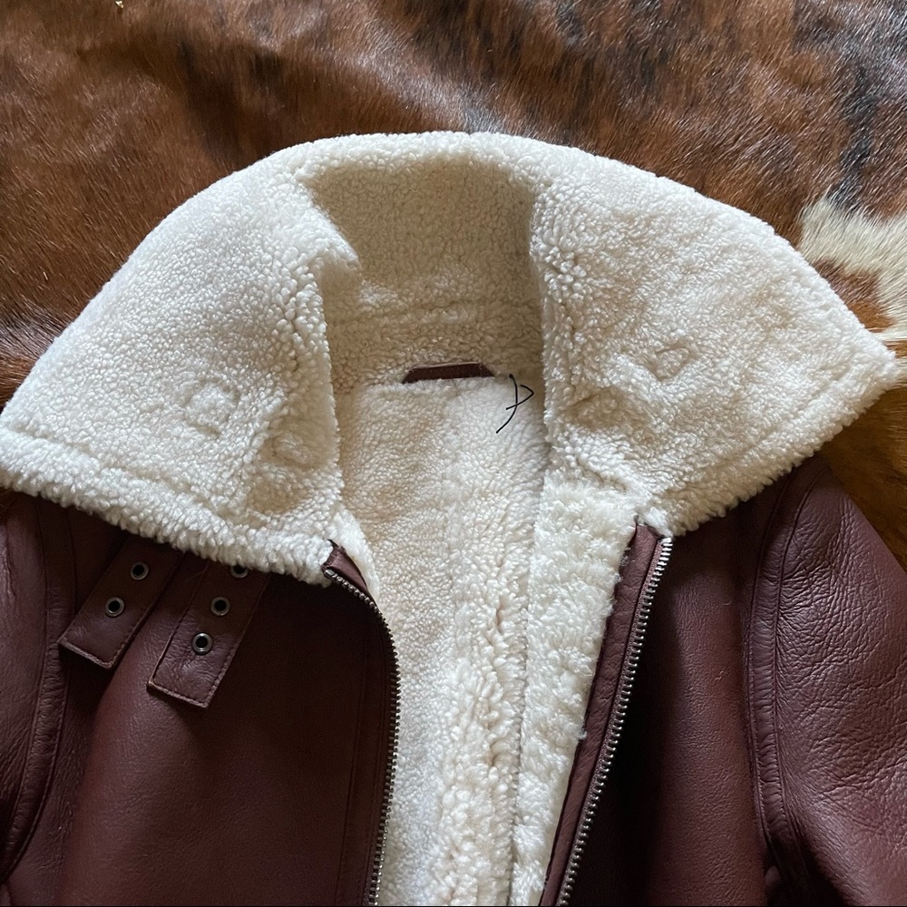 Theory crop genuine lamb shearling moto relax jacket - Picture 6 of 15